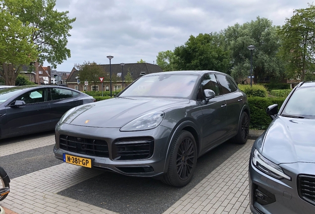 Porsche 9YA Cayenne GTS MkI