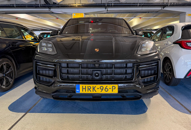 Porsche Cayenne Coupé Turbo E-Hybrid