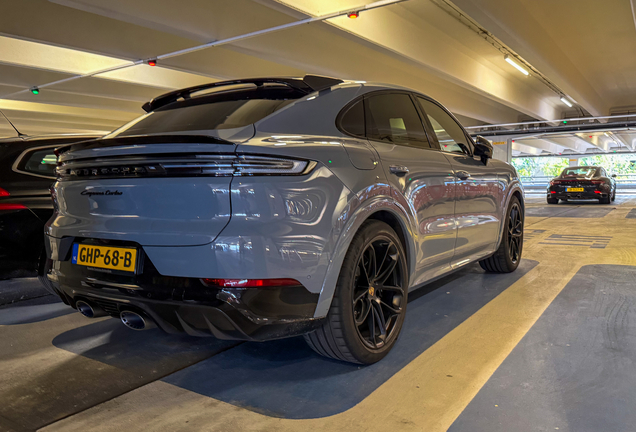 Porsche Cayenne Coupé Turbo E-Hybrid