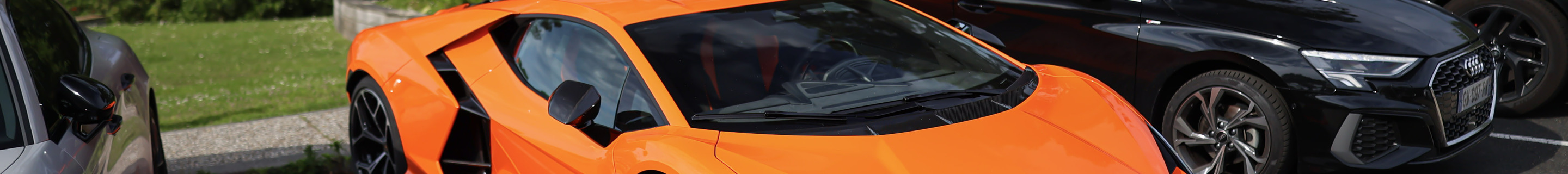 Lamborghini Revuelto