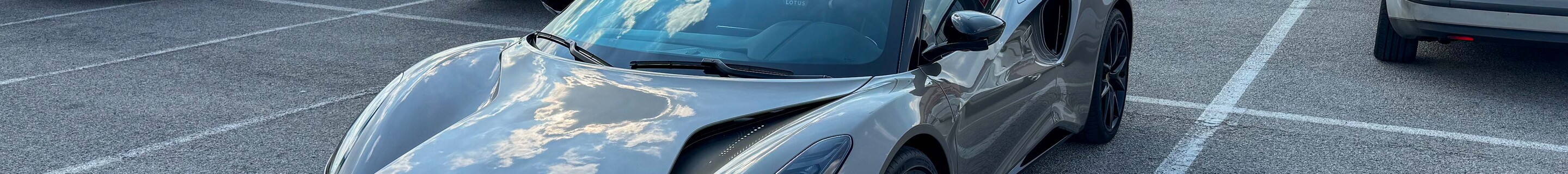 Lotus Emira