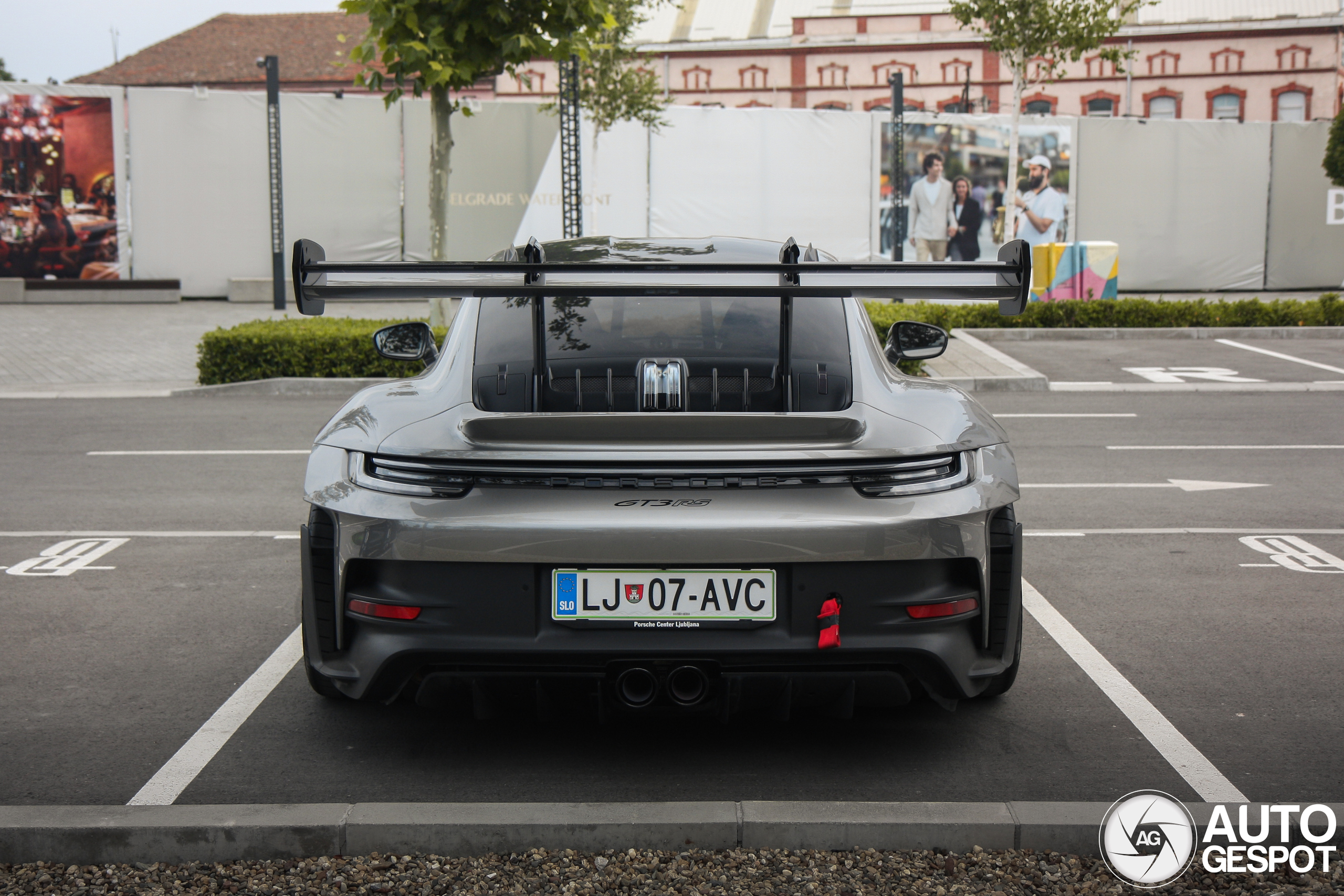 Porsche 992 GT3 RS MkI Weissach Package