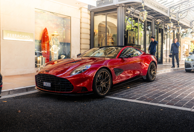 Aston Martin Vanquish 2025