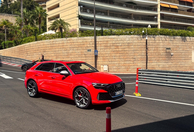 Audi RS Q8 2024