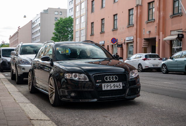 Audi RS4 Avant B7