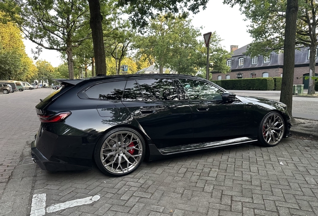 BMW M5 G99 Touring SOOQOO Performance