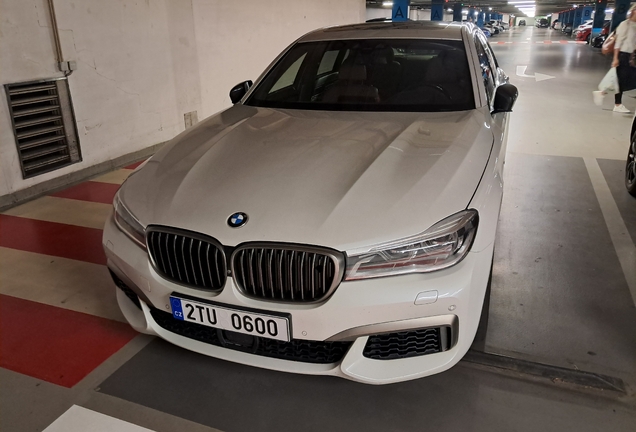 BMW M760Li xDrive