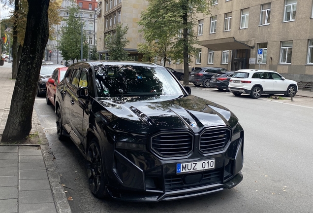 BMW XM G09