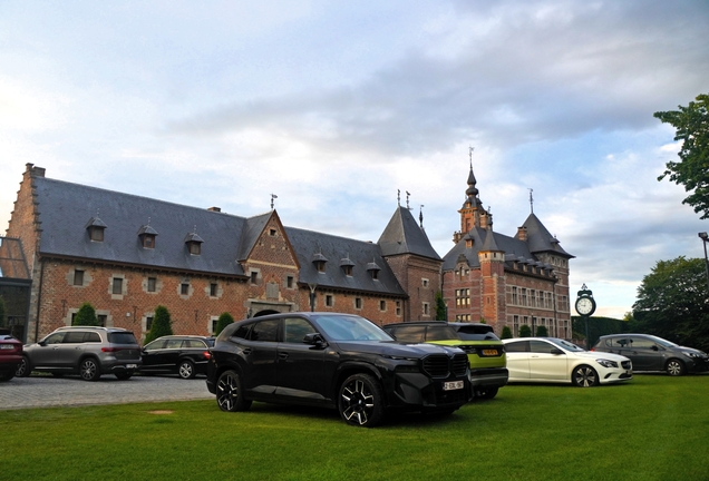 BMW XM G09