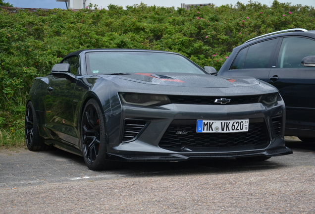 Chevrolet Camaro SS Convertible 2016 50th Anniversary