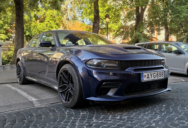 Dodge Charger SRT Hellcat Widebody