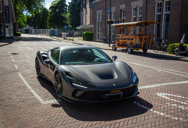Ferrari F8 Tributo