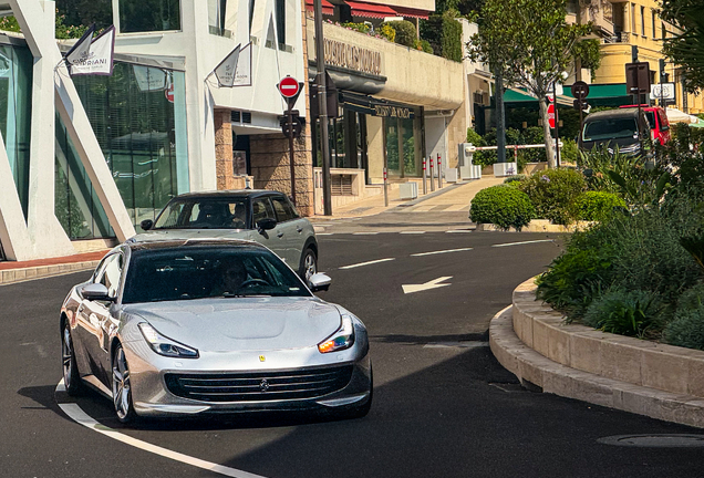 Ferrari GTC4Lusso