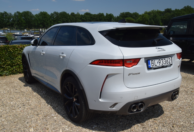 Jaguar F-PACE SVR