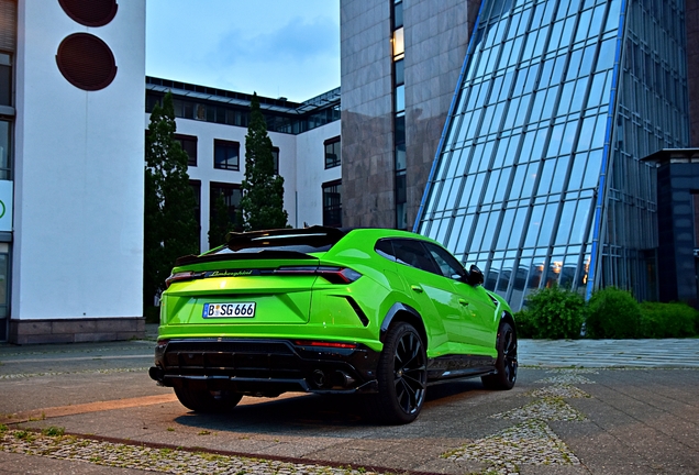 Lamborghini Urus Topcar Design