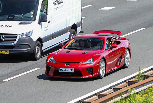 Lexus LFA