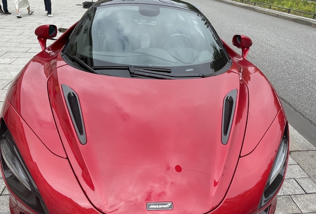 McLaren 720S