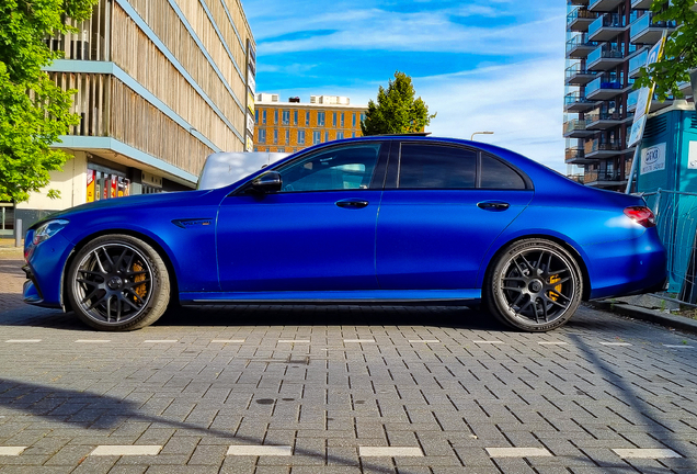 Mercedes-AMG E 63 S W213 2021