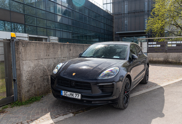 Porsche 95B Macan GTS MkIII
