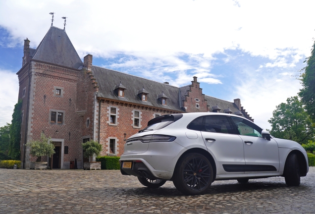 Porsche 95B Macan GTS MkIII