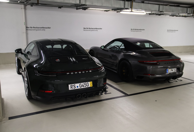 Porsche 992 S/T