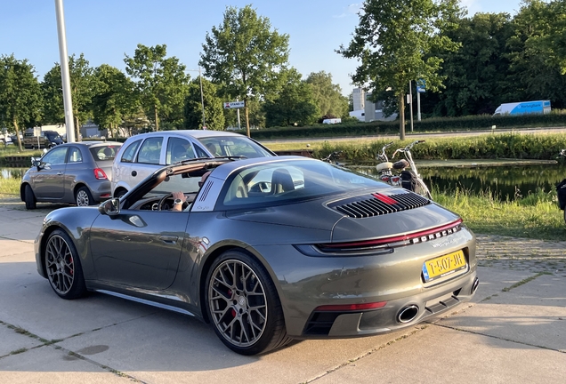 Porsche 992 Targa 4S MkI