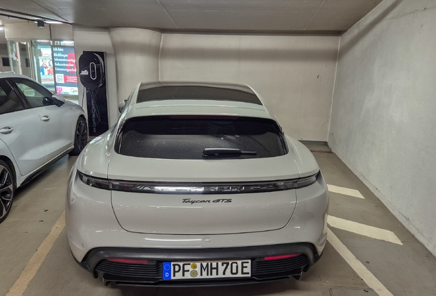 Porsche Taycan GTS Sport Turismo MkI