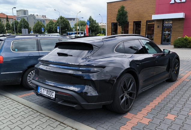 Porsche Taycan Turbo S Cross Turismo MkII