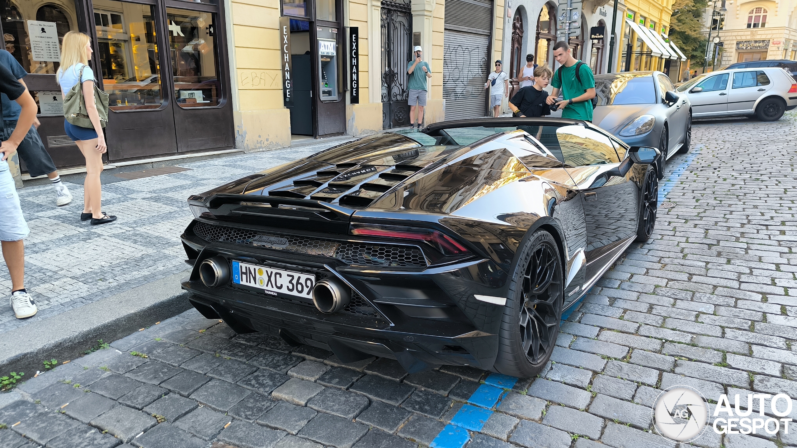 Lamborghini Huracán LP640-4 EVO Spyder
