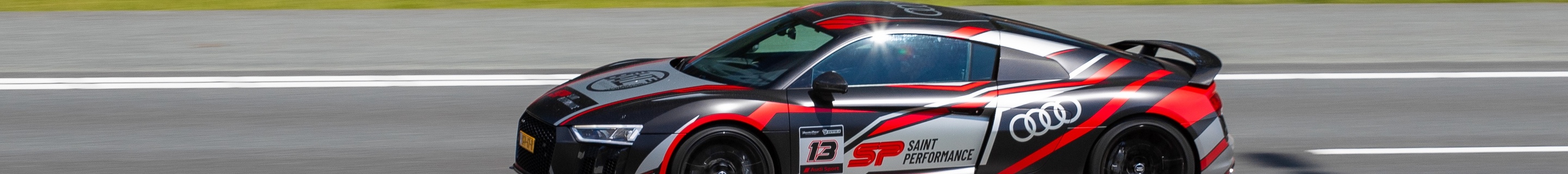 Audi R8 V10 Plus 2015