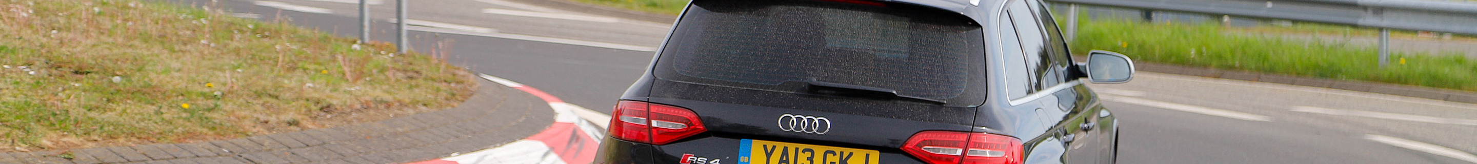 Audi RS4 Avant B8