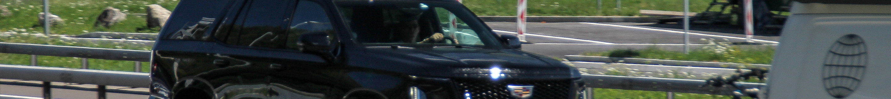 Cadillac Escalade-V 2025