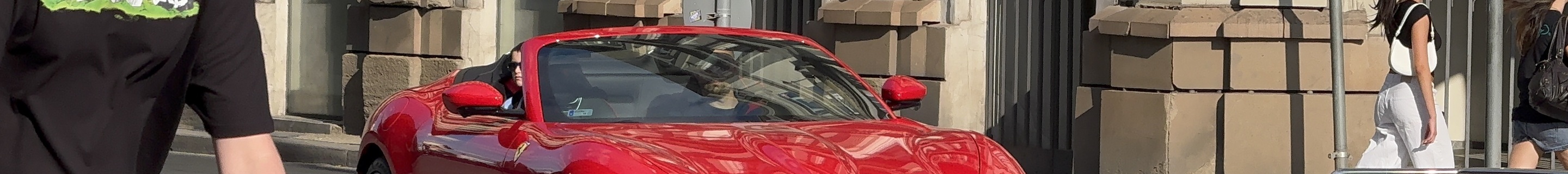 Ferrari Roma Spider