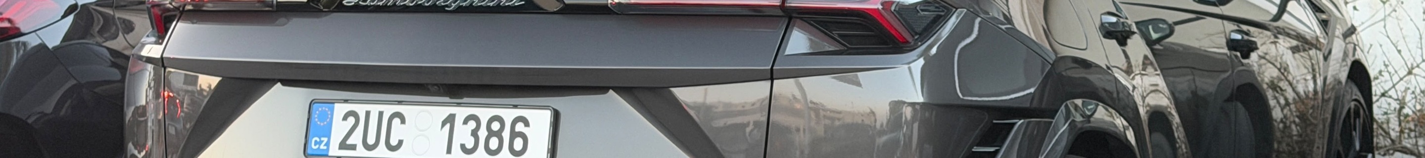 Lamborghini Urus S