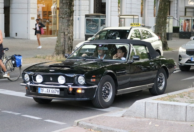 Aston Martin V8 Volante 1978-1990