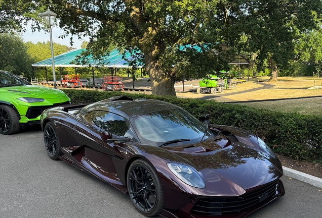 Aston Martin Valhalla