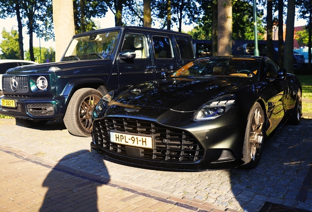 Aston Martin Vanquish 2025