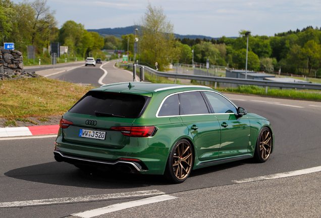 Audi RS4 Avant B9