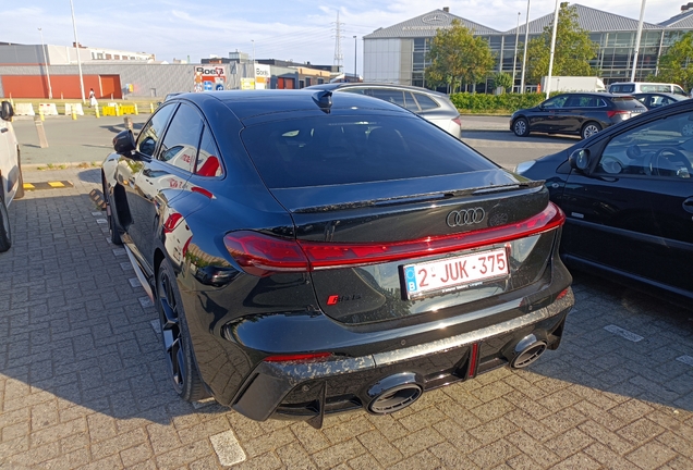 Audi RS5 Sedan B10