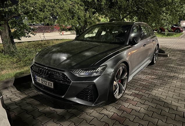 Audi RS6 Avant C8