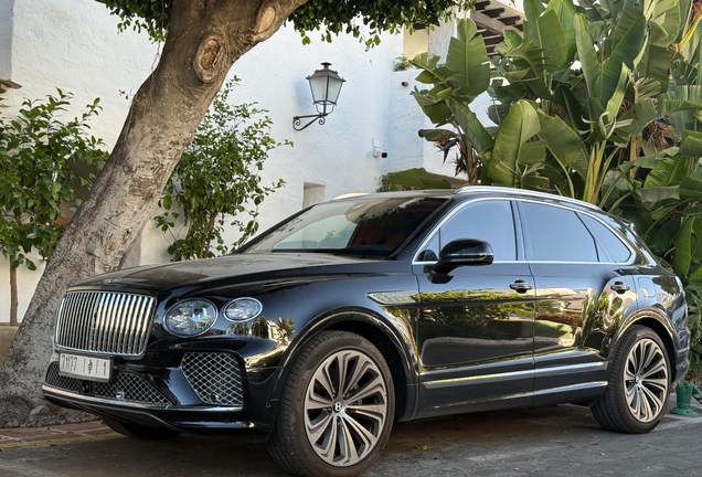 Bentley Bentayga V8 2024
