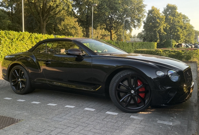 Bentley Continental GTC 2019