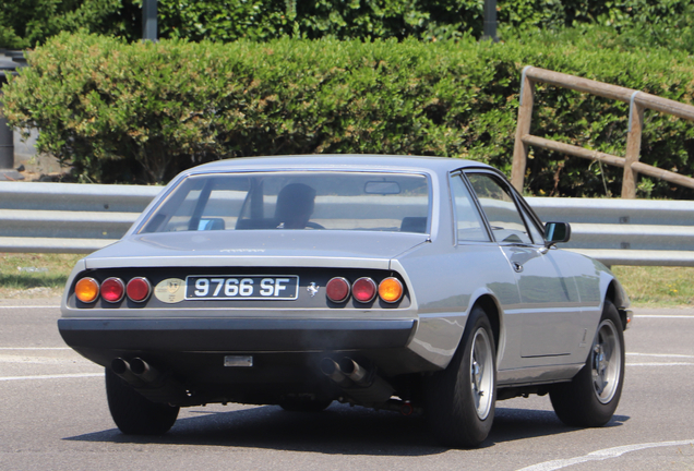 Ferrari 365 GT4 2+2