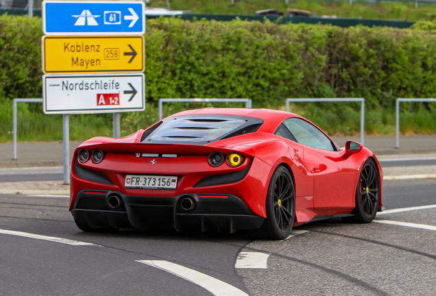 Ferrari F8 Tributo