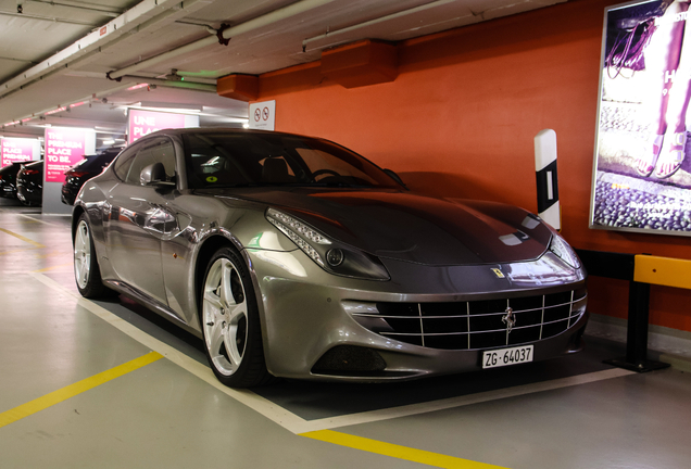 Ferrari FF