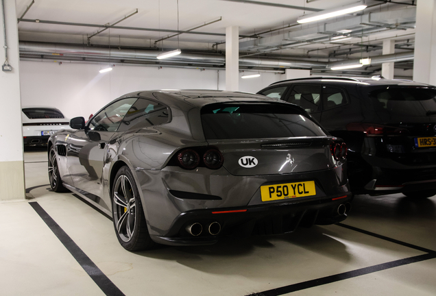 Ferrari GTC4Lusso