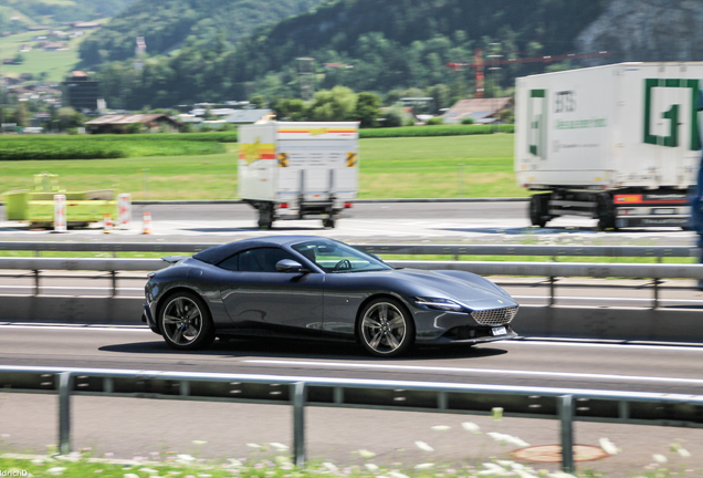 Ferrari Roma Spider