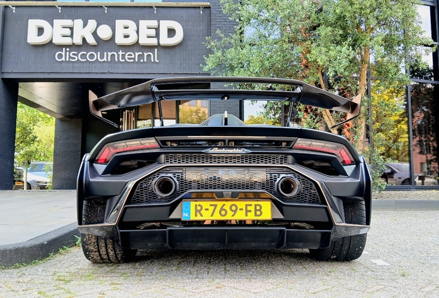 Lamborghini Huracán LP640-2 STO