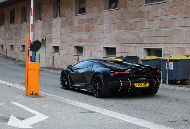 Lamborghini Revuelto