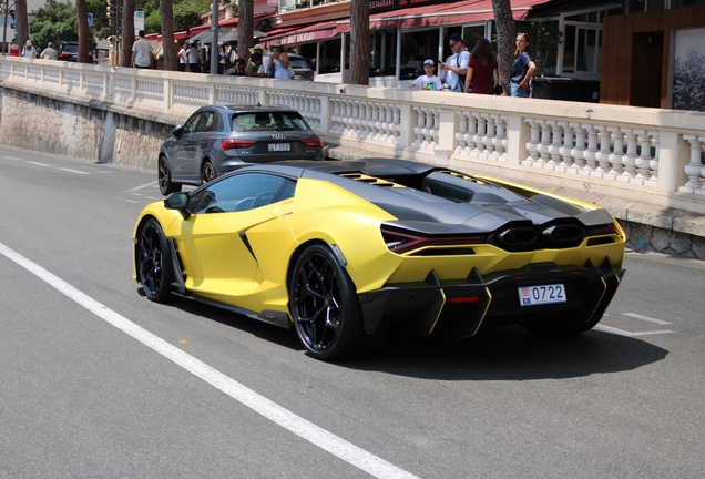 Lamborghini Revuelto
